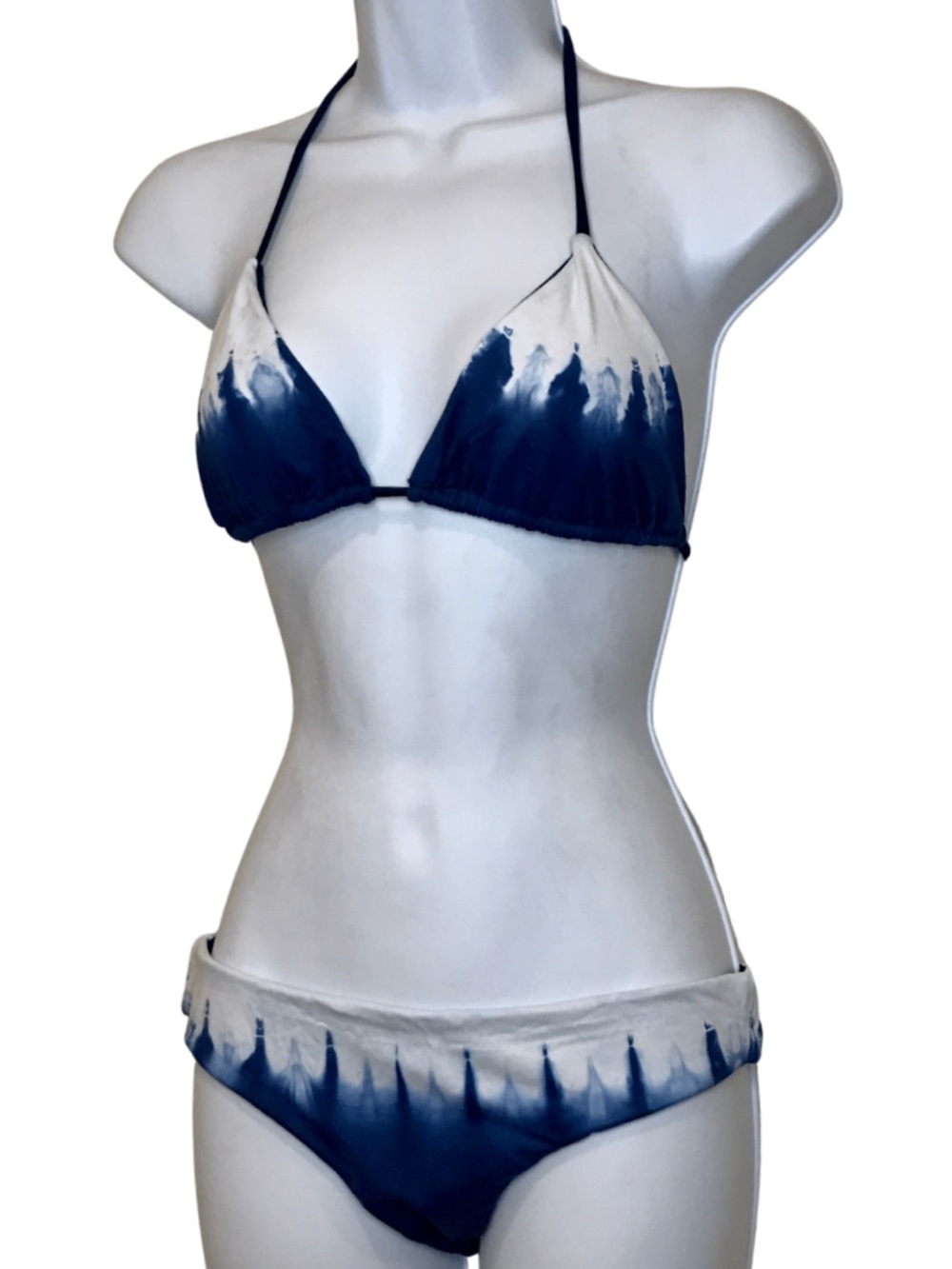 new Tie-Dye Triangle String Bikini (Top Small/ Bottoms Medium) - Picture 6 of 16
